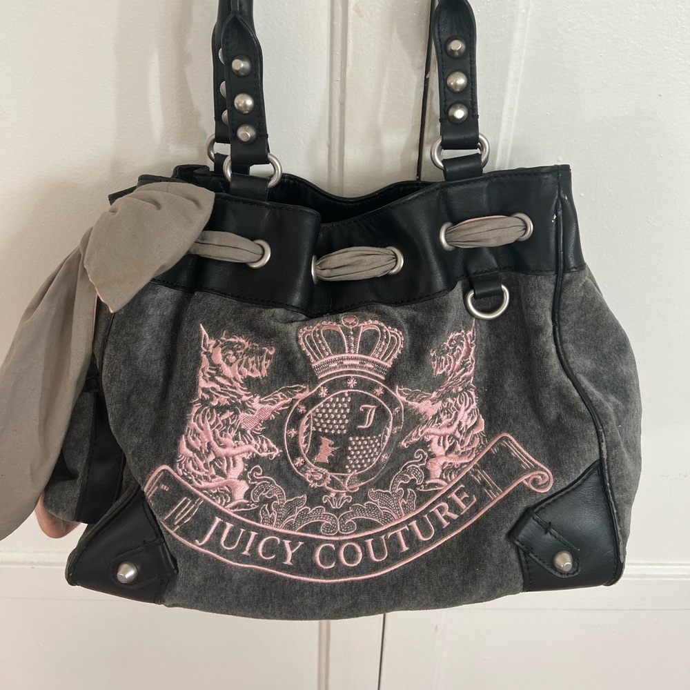Juicy Couture Pink Grey Daydreamer